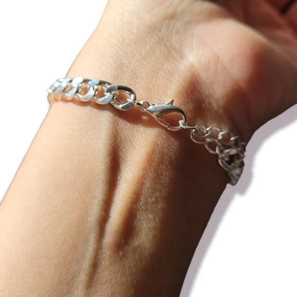 ZAD Silver Plated ID Chain Adjustable Bracelet NWOT - Picture 2 of 3